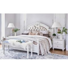 letto matrimoniale bianco con imbottitura trapuntata