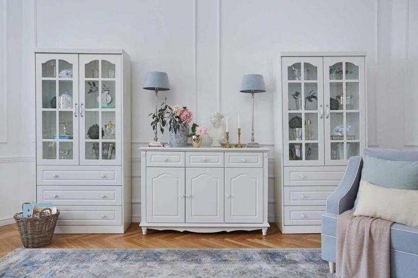 Madia provenzale bianca in legno 3 ante e 3 cassetti lunga 150