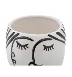 vaso con forme morbide eleganti