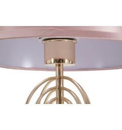 particolare attacco lampadina lampada da tavolo