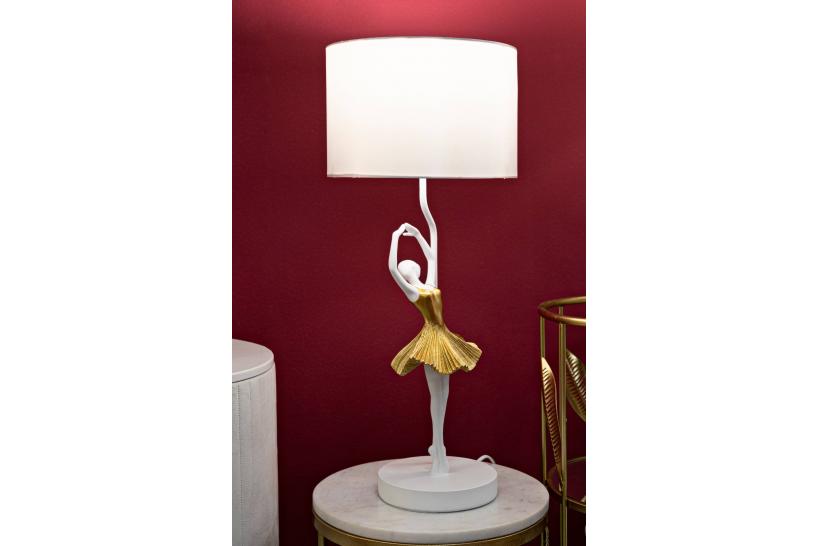 Lampada da tavolo in metallo e resina a forma di ballerina con elegante vestito dorato Lampada da tavolo in metallo e resina a forma di ballerina con elegante vestito dorato