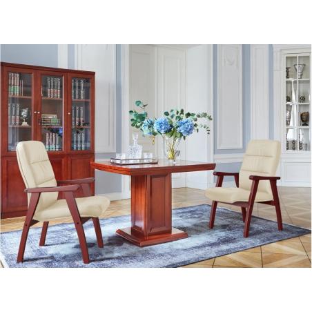 Poltroncina ospiti in legno ed ecopelle beige