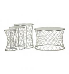 Set di 4 tavolinetti in metallo argentato con un design a rombi - Arrediorg