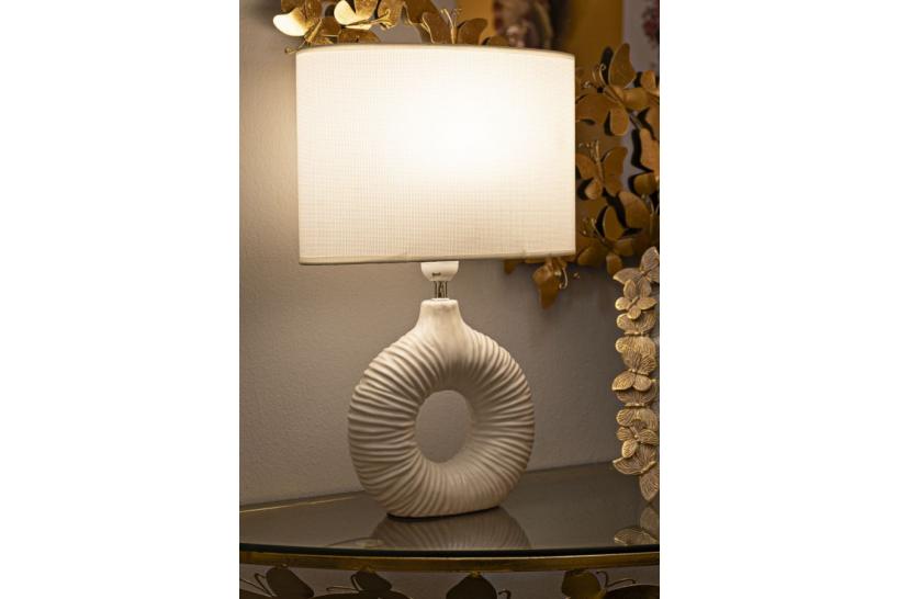 Lampada da comodino con base bianca - Arrediorg Lampada da comodino con base bianca - Arrediorg