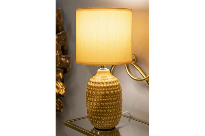 Lampada da comodino con base ocra - Arrediorg Lampada da comodino con base ocra - Arrediorg