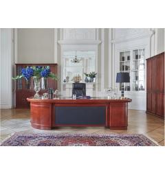 Design raffinato e dettagli artigianali per un ufficio prestigioso e professionale.