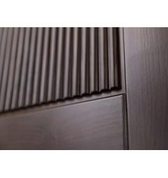 Finitura shabby classico con venature in primo piano.