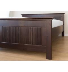 Dormire bene inizia da qui: comfort, qualità e bellezza in un’unica struttura in legno naturale