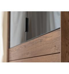 Ideale per salotto, studio o zona pranzo moderna.