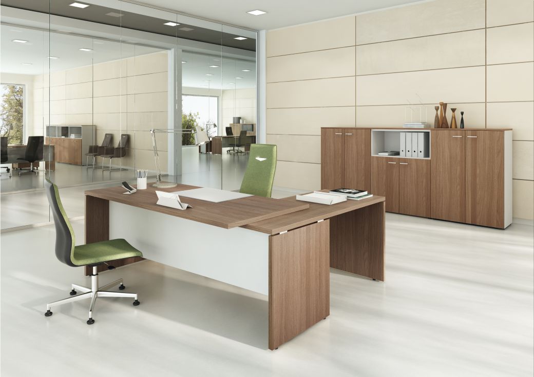 scrivania studio medico design