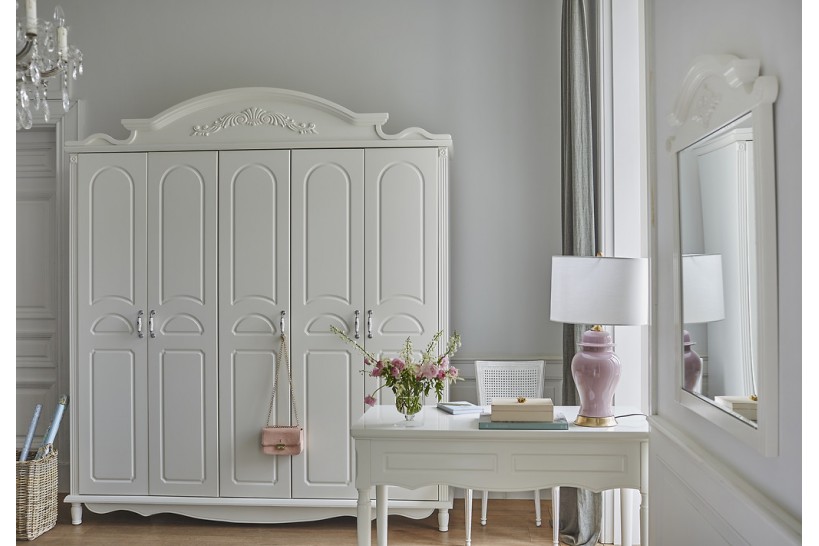 Da Arrediorg compri i migliori armadi camere da letto a prezzi convenienti. Non perdere il nostro catalogo. armadio camera letto legno bianco matrimoniale arrediorg