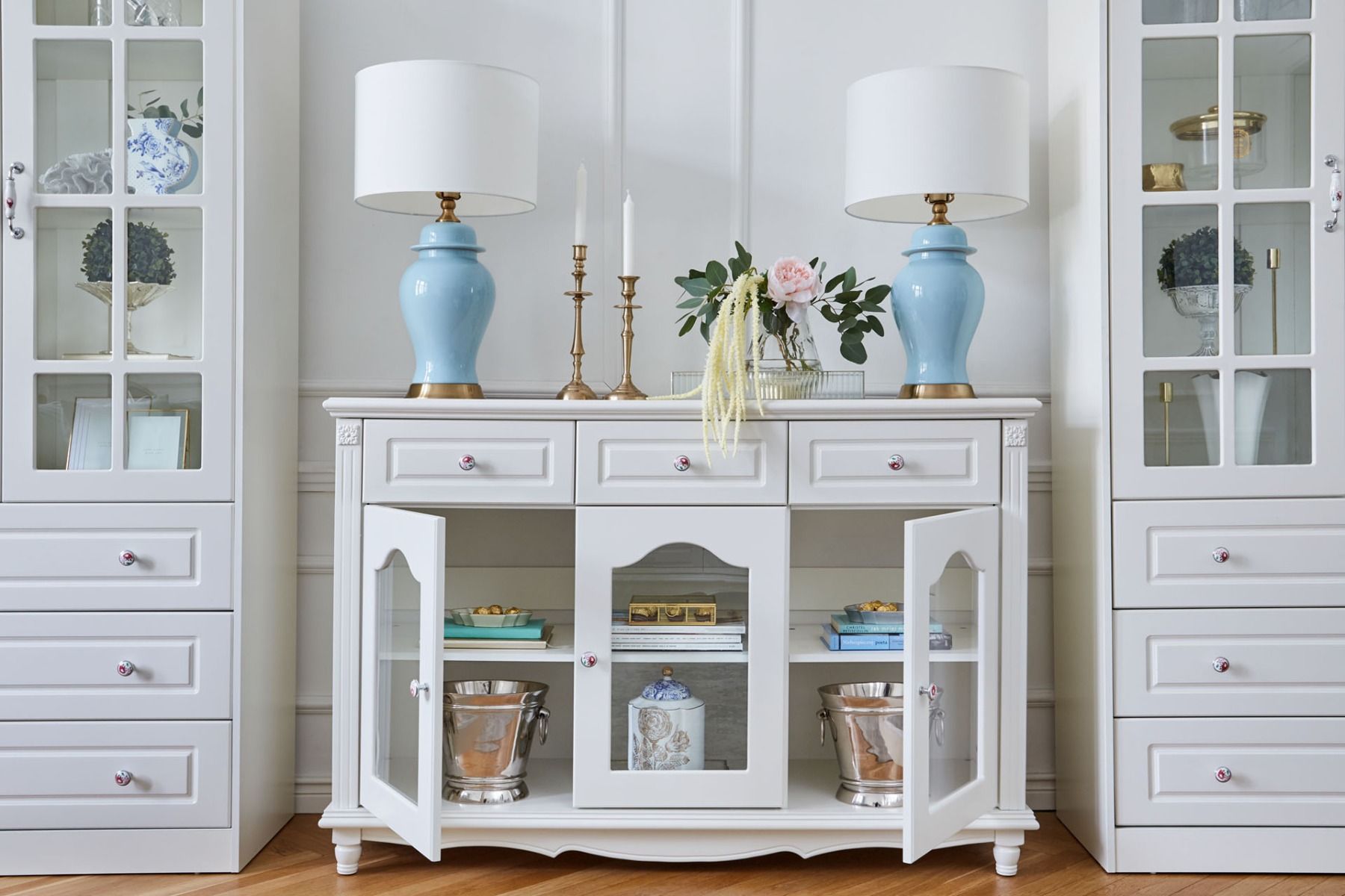 Cerchi una credenza vintage o una madia shabby chic? Non perdere il catalogo di mobili buffet Arrediorg buffet mobile arredamento casa legno bianco