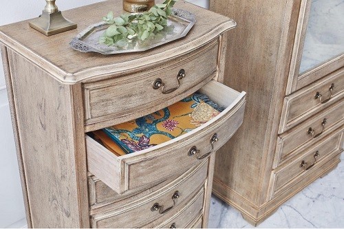 cassettiere per camere da letto in legno